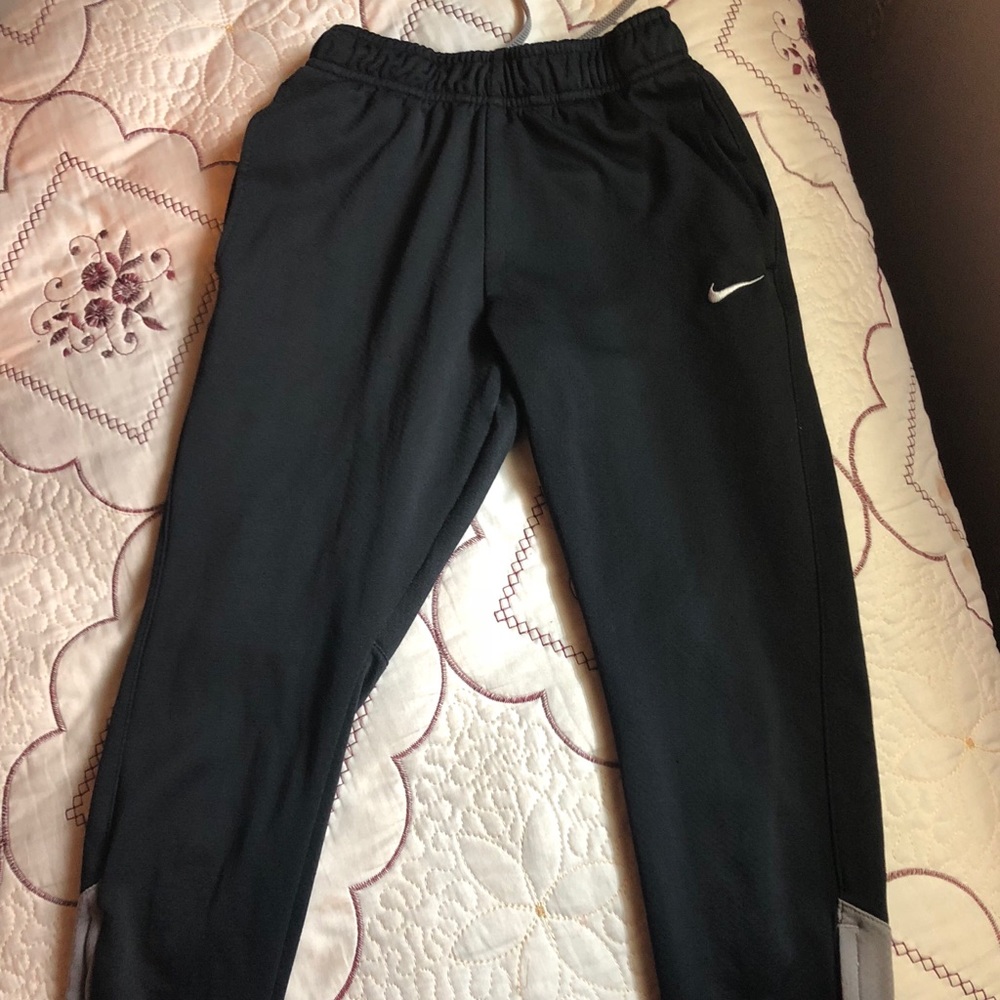 Woman’s Nike Running Leggings
